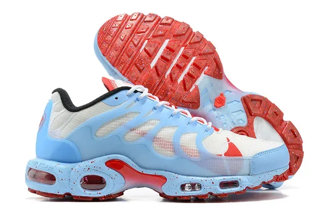Nike Air Max Plus Light Blue Red Splatter Lifestyle Sneakers 5