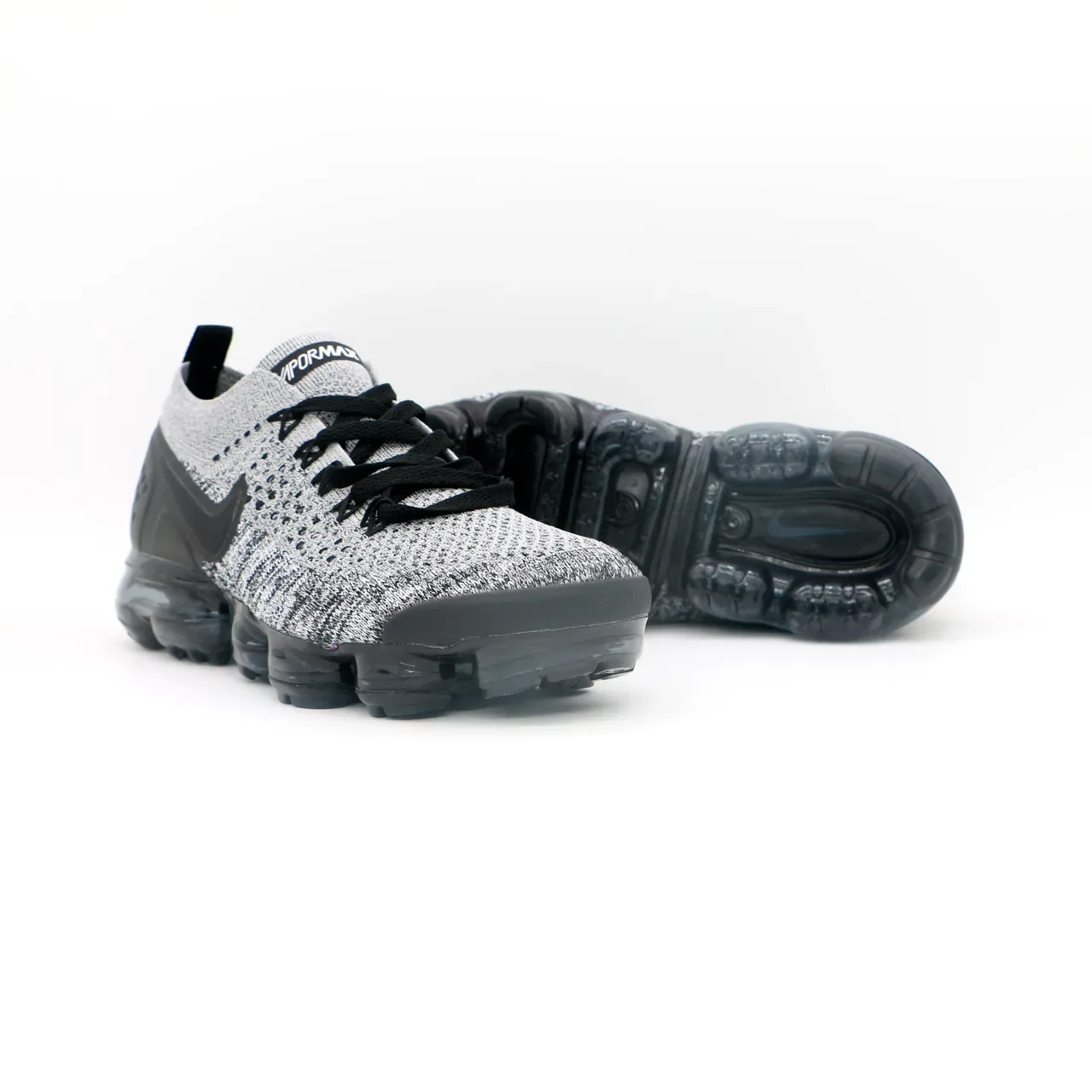 Nike Air VaporMax Flyknit 2 Black/White Lifestyle Sneakers 4