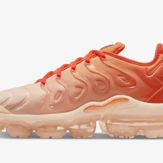 Nike Air VaporMax Plus Gradient Orange Peach Lifestyle Sneakers