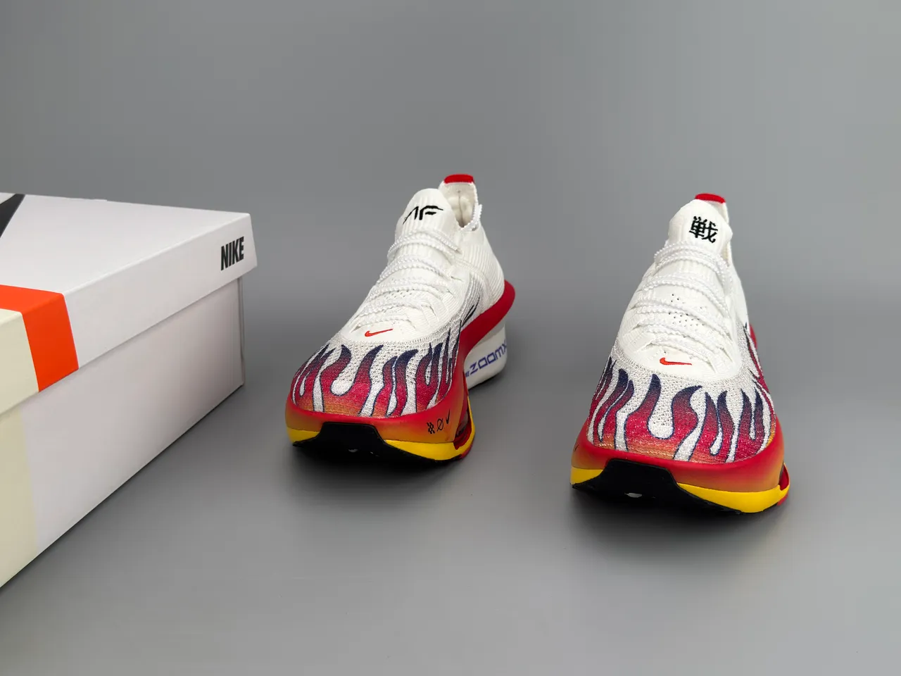 Nike Air Zoom Alphafly 3 Flame Graphic Running Shoes 3