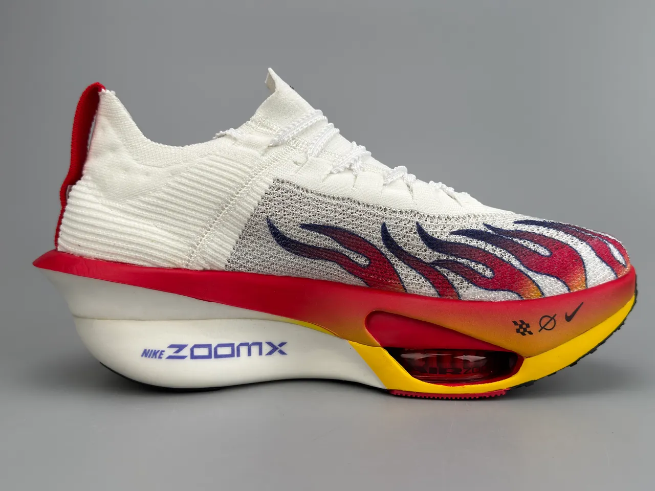 Nike Air Zoom Alphafly 3 Flame Graphic Running Shoes 10