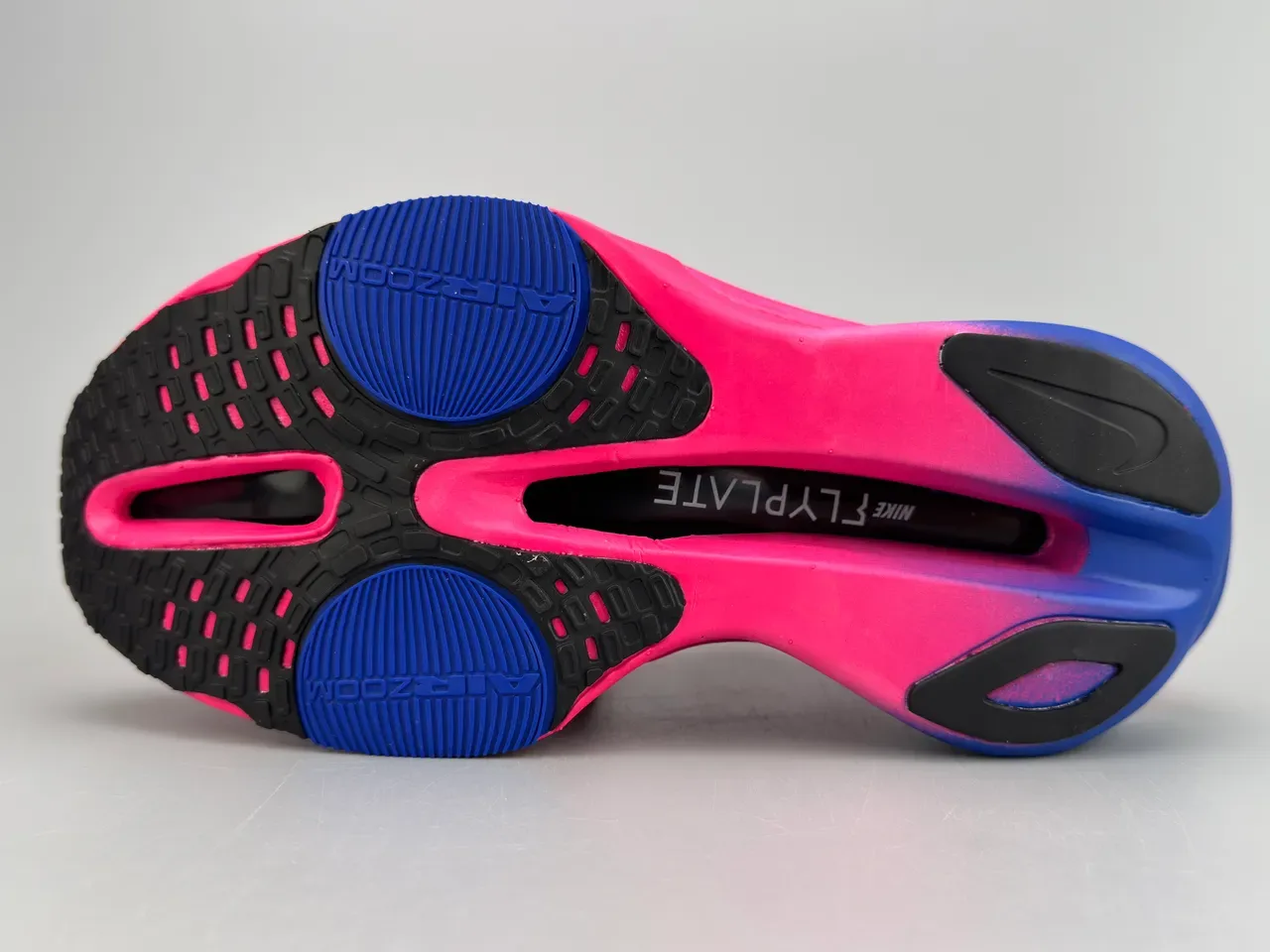 Nike Air Zoom Alphafly Tênis de Corrida Rosa Azul Superior em Malha Unidade Visível 8