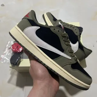 Nike Army Green Black Low-Top Mixed-Material Upper Lifestyle Sneakers