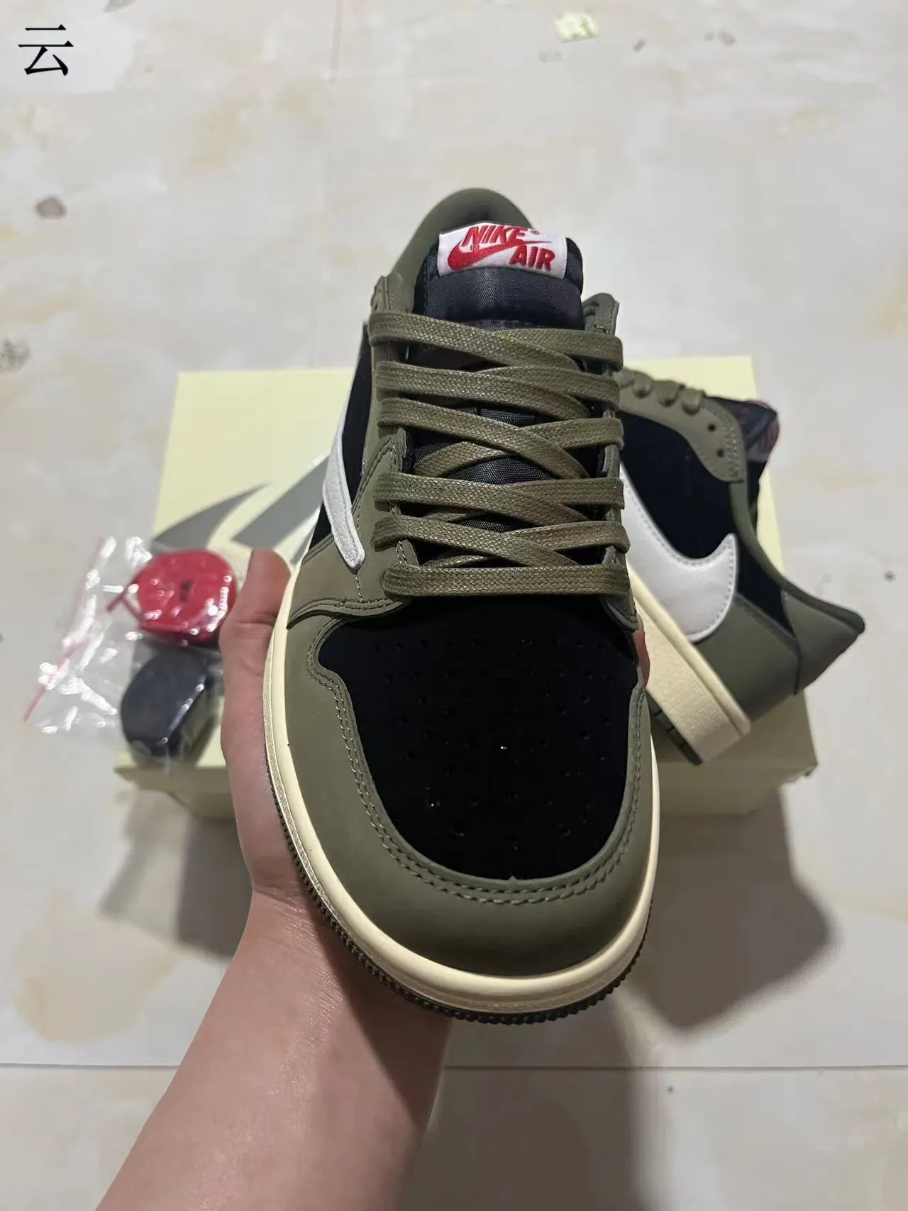 Nike Army Green Black Low-Top Mixed-Material Upper Lifestyle Sneakers 3