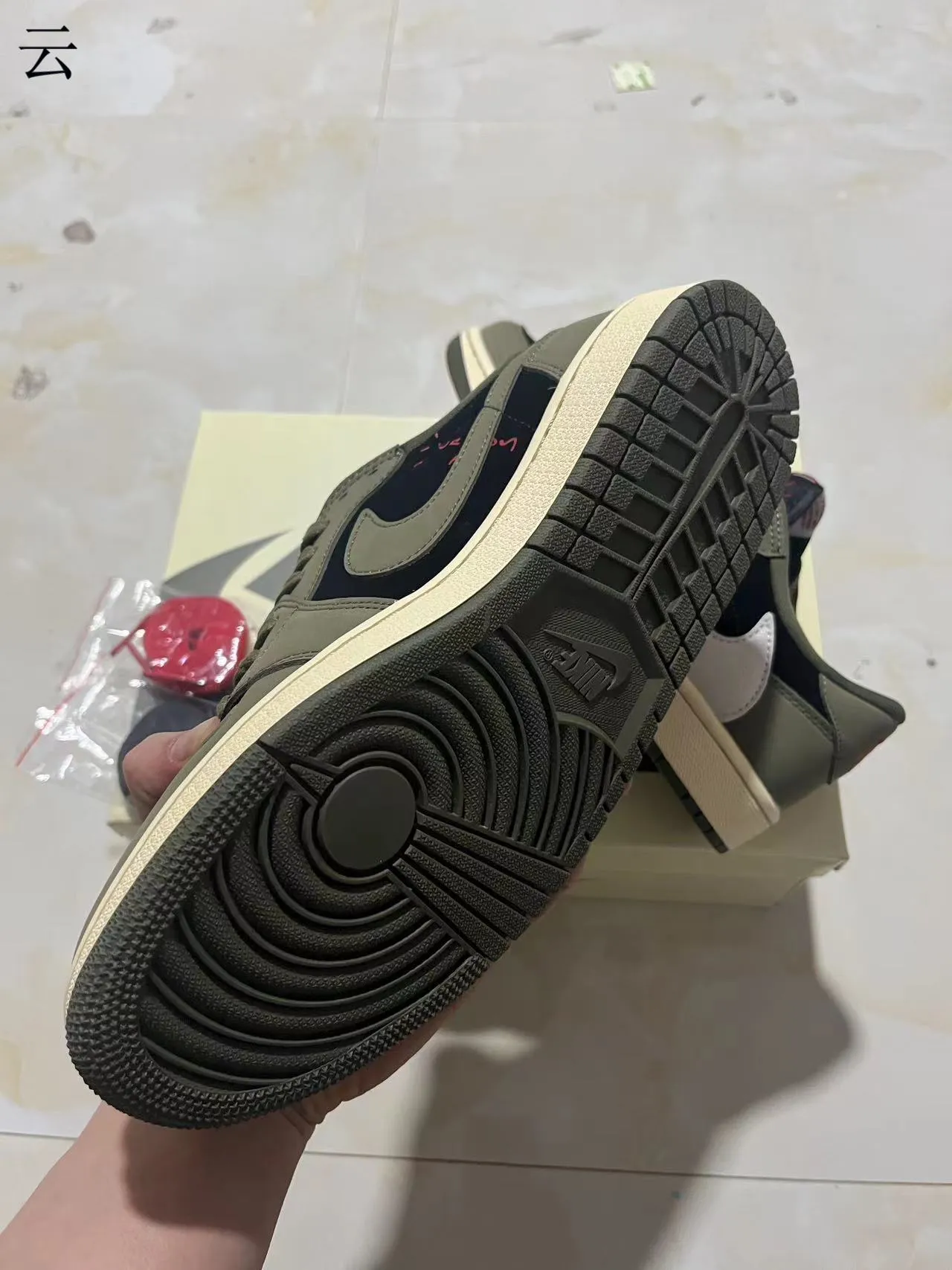 Nike Army Green Black Low-Top Mixed-Material Upper Lifestyle Sneakers 6