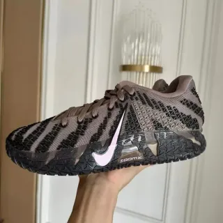 Nike Beige Noir Iridescent Swoosh Transparent ZoomX Semelle Intermédiaire Fenêtre Chaussures de course