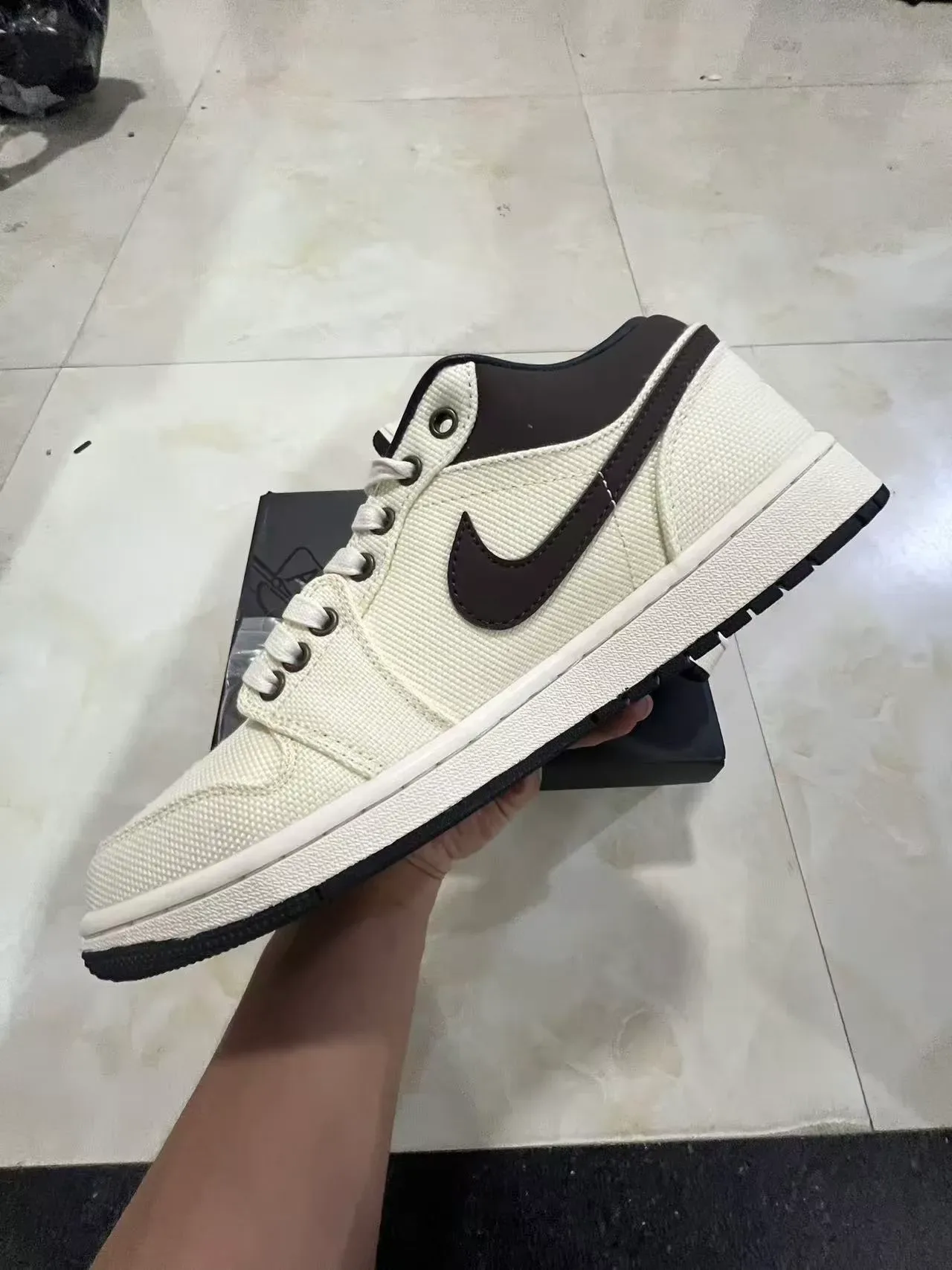 Nike Beige Black Low-Top Textile Upper Lifestyle Sneakers 5