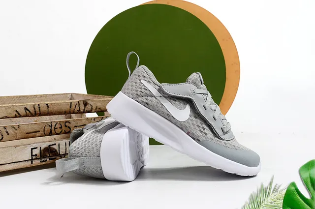 Nike Beige Orange Mesh Upper Hook-and-Loop Strap Lifestyle Sneakers 9