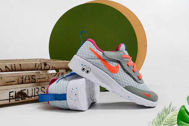 Nike Beige Orange Mesh Upper Hook-and-Loop Strap Lifestyle Sneakers 24