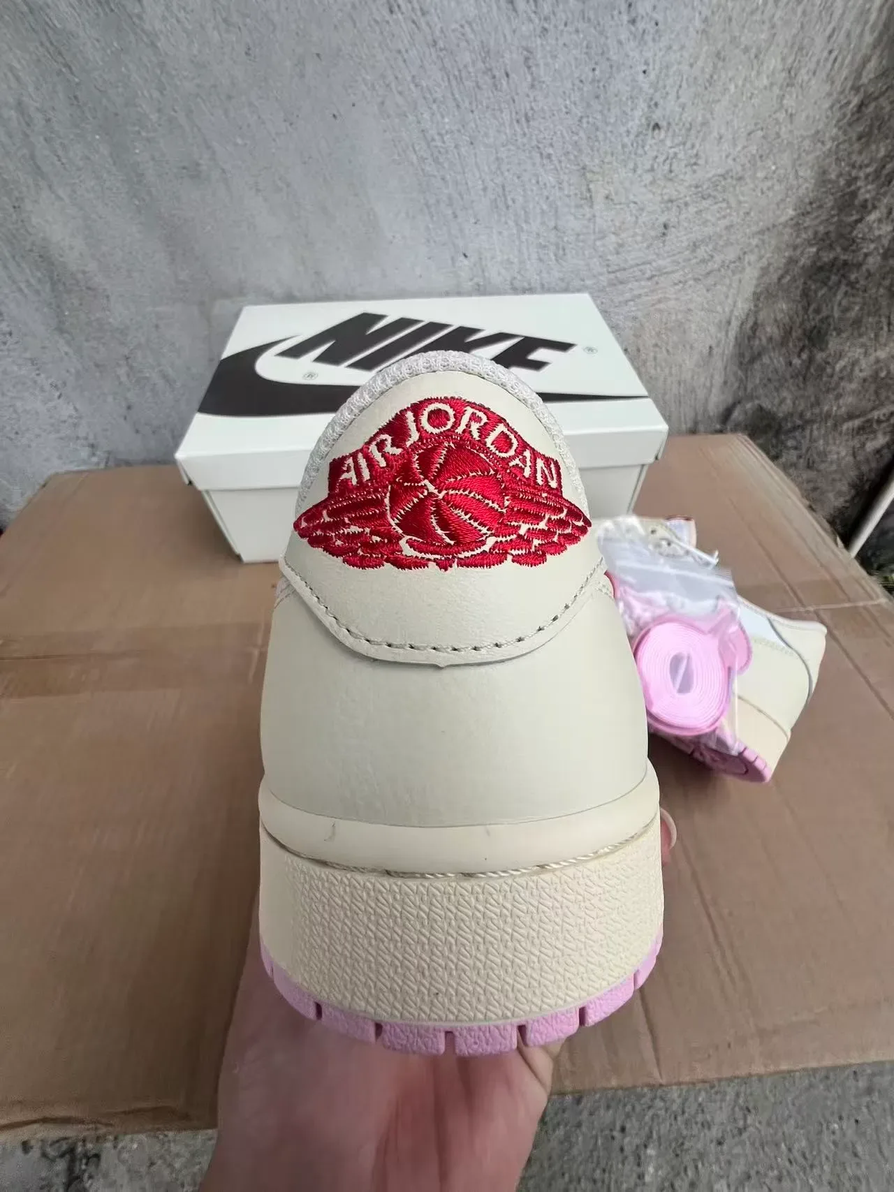 Nike Beige Pink Low-Top Leather-Panelled Sneakers 8