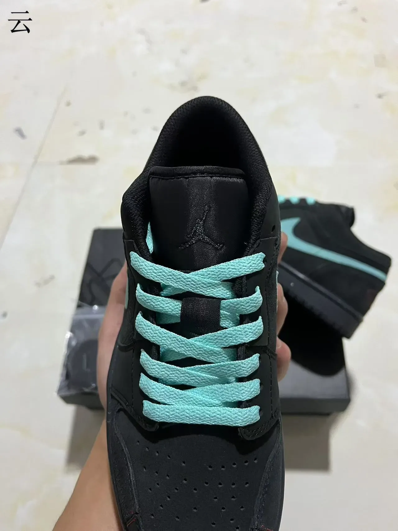 Nike Zapatillas Lifestyle Negro y Azul Low-Top de Ante 4