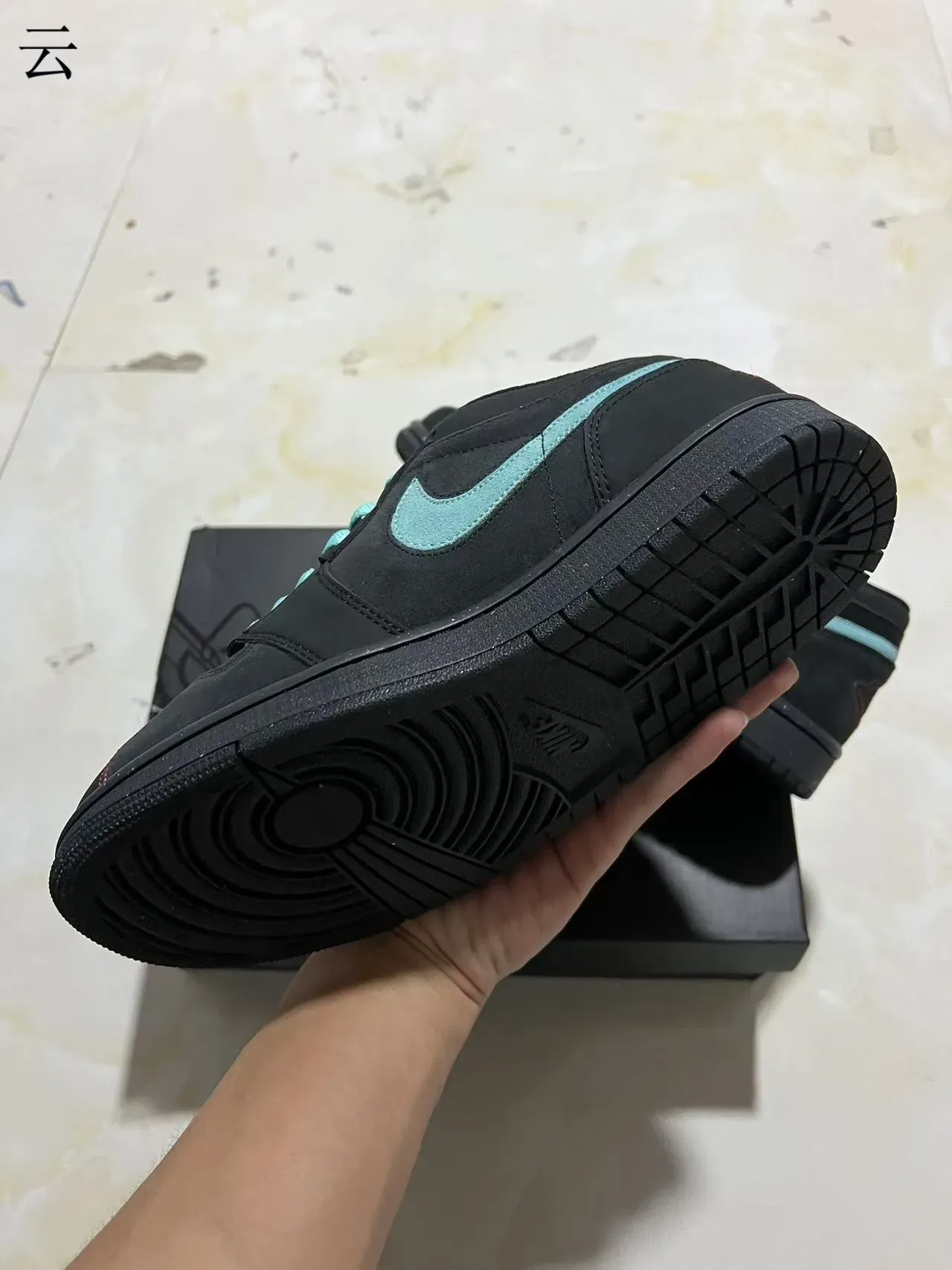 Nike Zapatillas Lifestyle Negro y Azul Low-Top de Ante 6