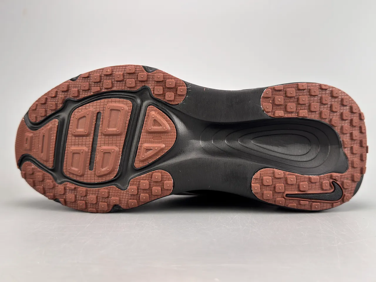 Nike Black Brown Engineered Mesh Upper ZoomX Midsole Running Shoes 8