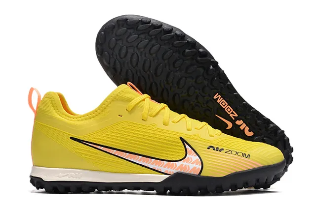 Nike Black Gold Chaussure à Coupe Basse Supérieure en Maille Synthétique Chaussures de Football sur Pelouse Artificielle 4