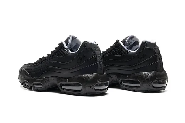 Nike Black Gold Mesh And Synthetic Upper Embroidered Logos Lifestyle Sneakers 3