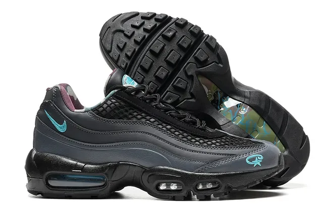 Nike Black Gold Mesh And Synthetic Upper Embroidered Logos Lifestyle Sneakers 13