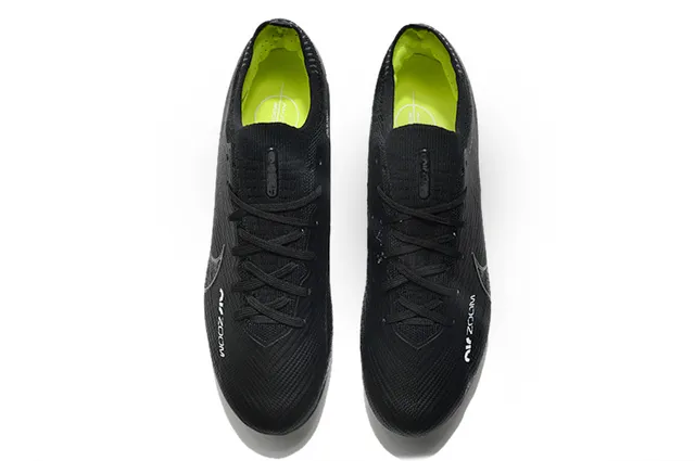 Nike Chaussures de football pour terrain ferme noir et vert avec upper de chaussette tricotée et overlay synthétique texturé 2