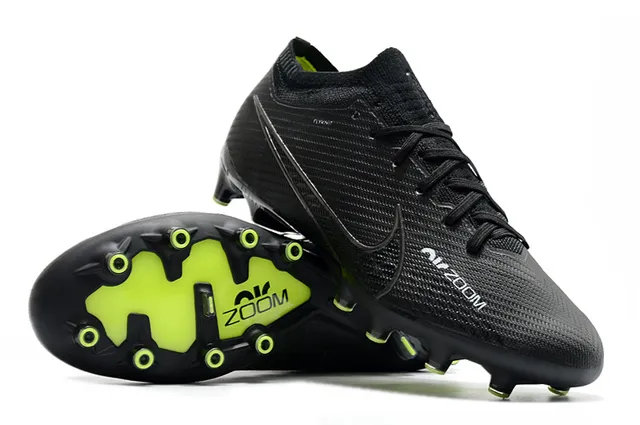 Nike Chaussures de football pour terrain ferme noir et vert avec upper de chaussette tricotée et overlay synthétique texturé 3