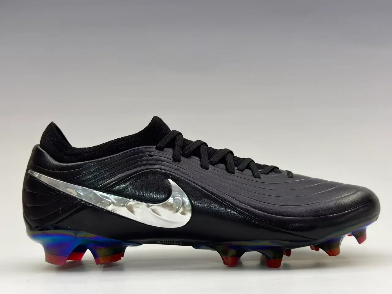 Nike Black Multicolor Leather Upper Iridescent Metallic Soleplate Firm-Ground Soccer Shoes 8
