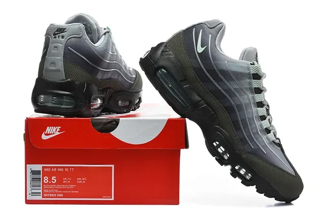 Nike Black Silver Layered Mesh And Synthetic Upper Metallic Panel Lifestyle Sneakers 13