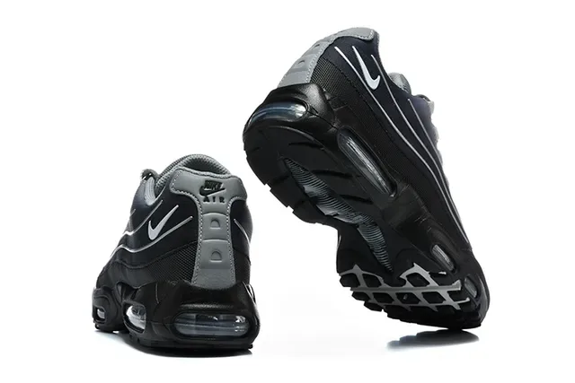 Nike Black Silver Layered Mesh And Synthetic Upper Metallic Panel Lifestyle Sneakers 20