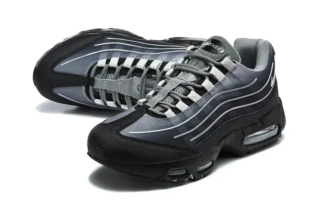 Nike Black Silver Layered Mesh And Synthetic Upper Metallic Panel Lifestyle Sneakers 22