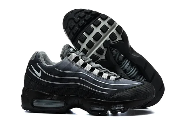Nike Black Silver Layered Mesh And Synthetic Upper Metallic Panel Lifestyle Sneakers 23