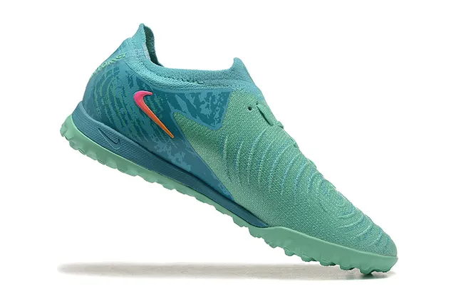 Nike Blue Green Knit Upper Gradient Swoosh Turf Soccer Shoes 4
