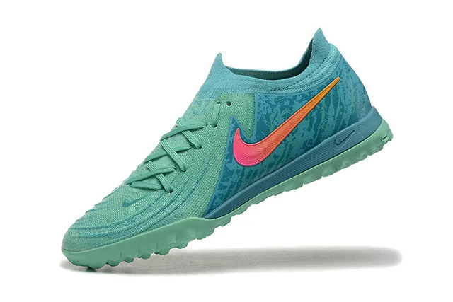 Nike Blue Green Knit Upper Gradient Swoosh Turf Soccer Shoes 5