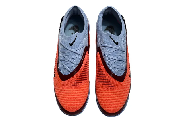 Nike Chaussures de football pour pelouse artificielle bleu orange à coupe basse avec upper en maille et overlay de cage synthétique 2