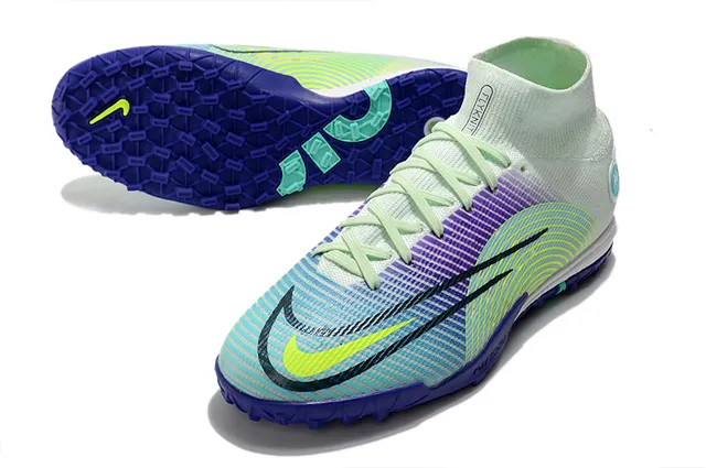 Nike Bleu Orange Collet de chaussette Semelle translucide Chaussures de football turf 18