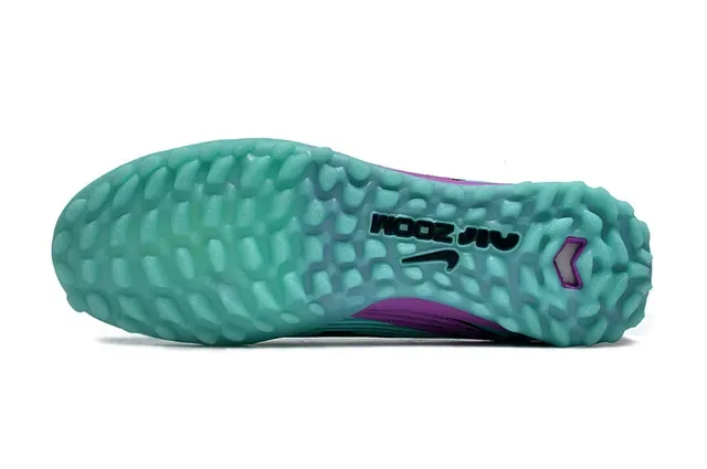 Nike Blue Purple Knit Upper Conical Studs Turf Soccer Shoes 6