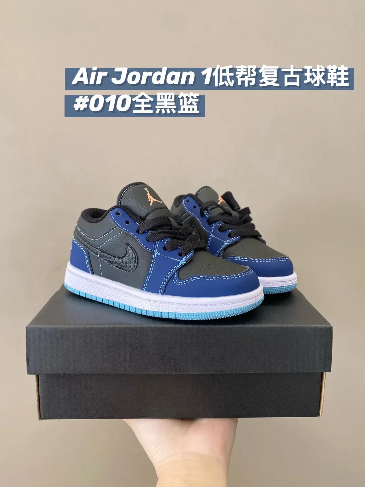 Nike Blue White Low-Top Leather-and-Synthetic Upper Lifestyle Sneakers 5