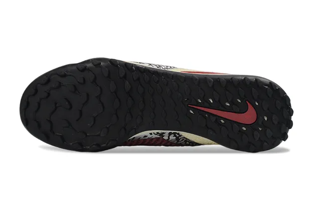 Nike Burgundy Beige Sock-Fit Knit Upper Low-Cut Ankle Collar Turf Soccer Shoes 6