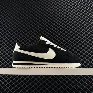Nike Cortez Black and White जीवनशैली स्नीकर
