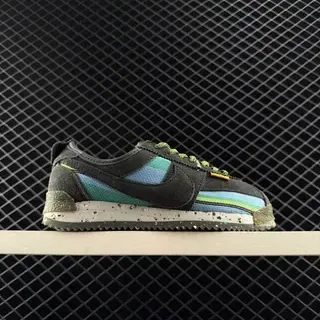 Nike Cortez काले बहुरंगी धारीदार लाइफस्टाइल स्नीकर