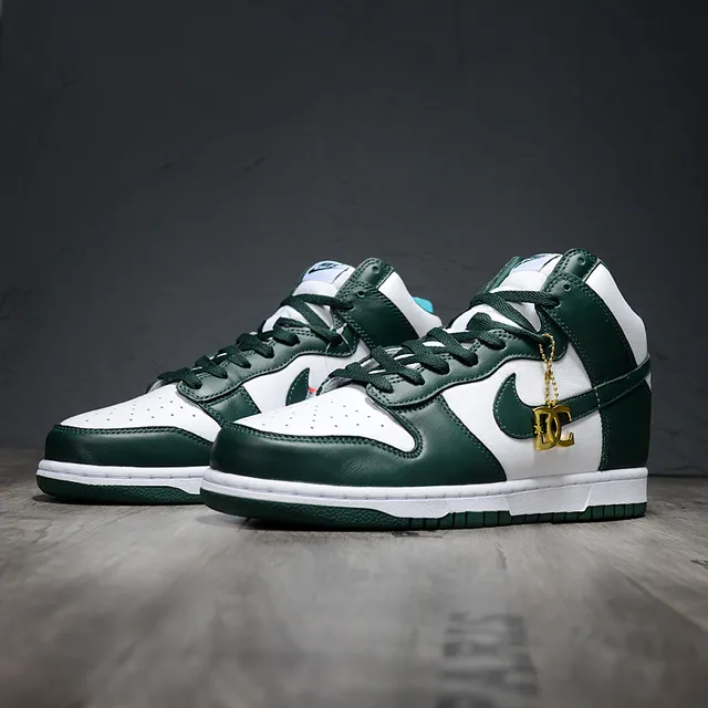 Nike Dunk High White and Dark Green Basketball Shoes 3