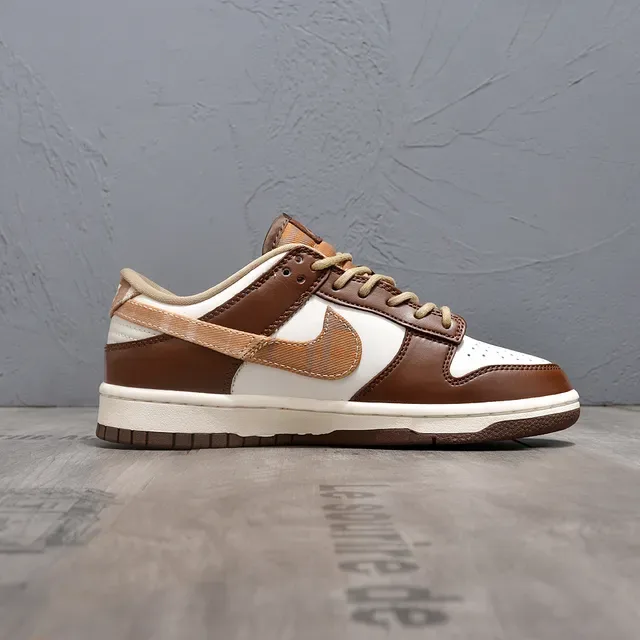 Nike Dunk Low Chocolate White Brown Tênis Lifestyle 6