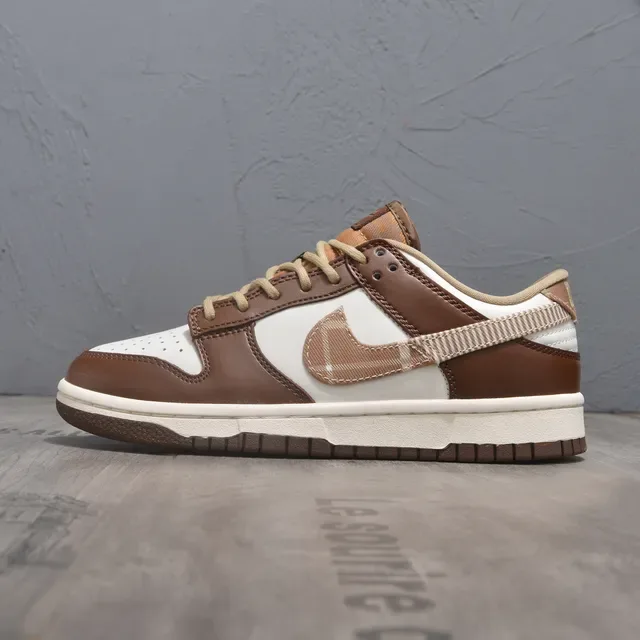 Nike Dunk Low Chocolate White Brown Tênis Lifestyle 7