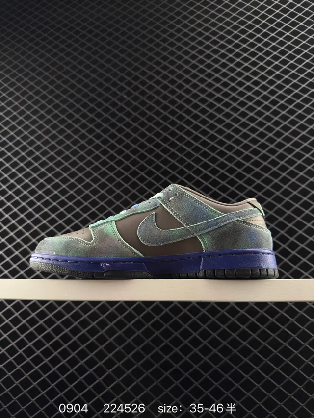 Nike Dunk Low Multicolor Blue Iridescent Suede Skateboard Shoes 7