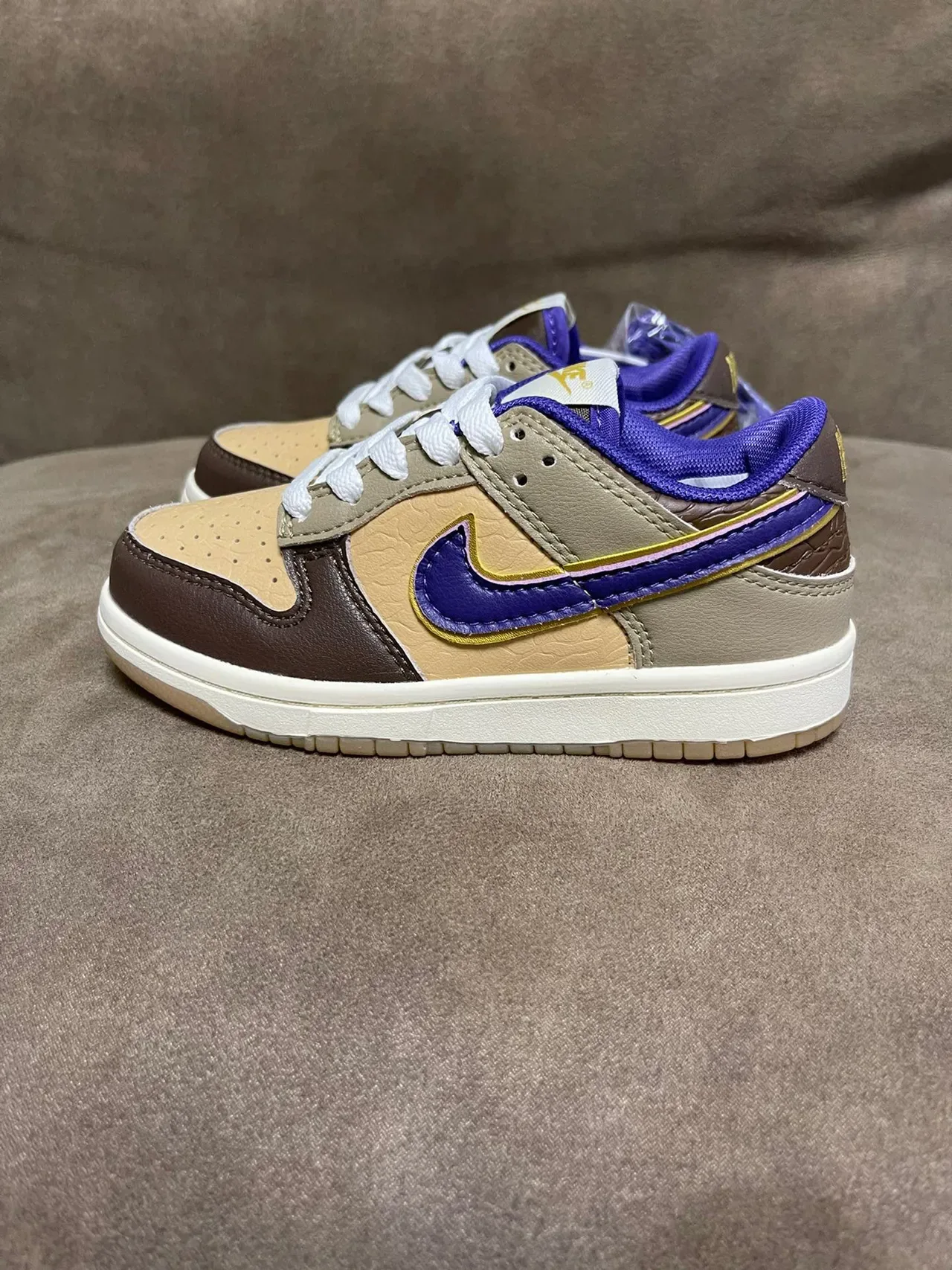 Nike Dunk Low Orange White Lifestyle Sneakers 19
