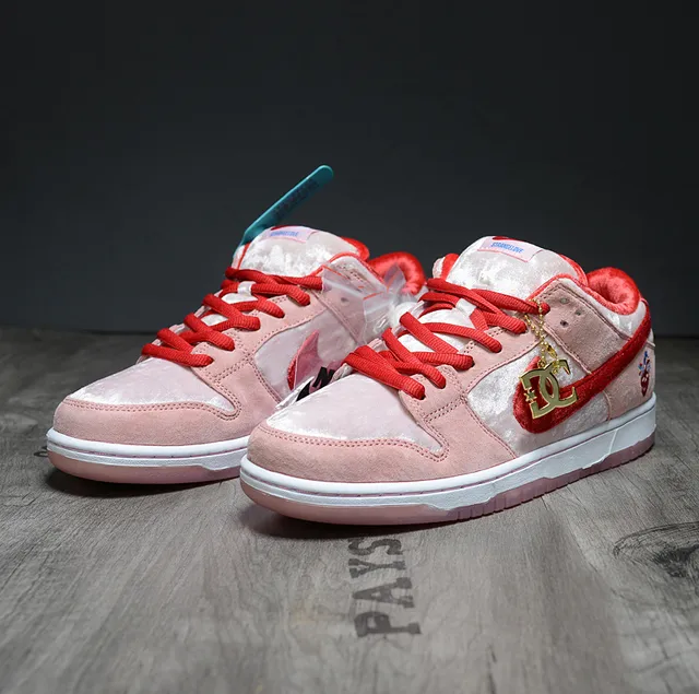 Nike Dunk Low Pink and Red Velvet Lifestyle Sneakers 4