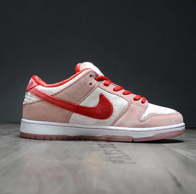 Nike Dunk Low Pink and Red Velvet Lifestyle Sneakers 6