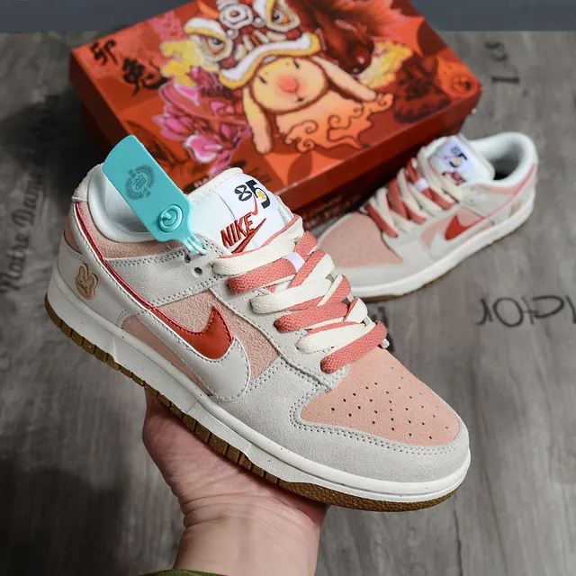 Nike Dunk Low Rabbit Biscuit Pink White Lifestyle Sneakers 2
