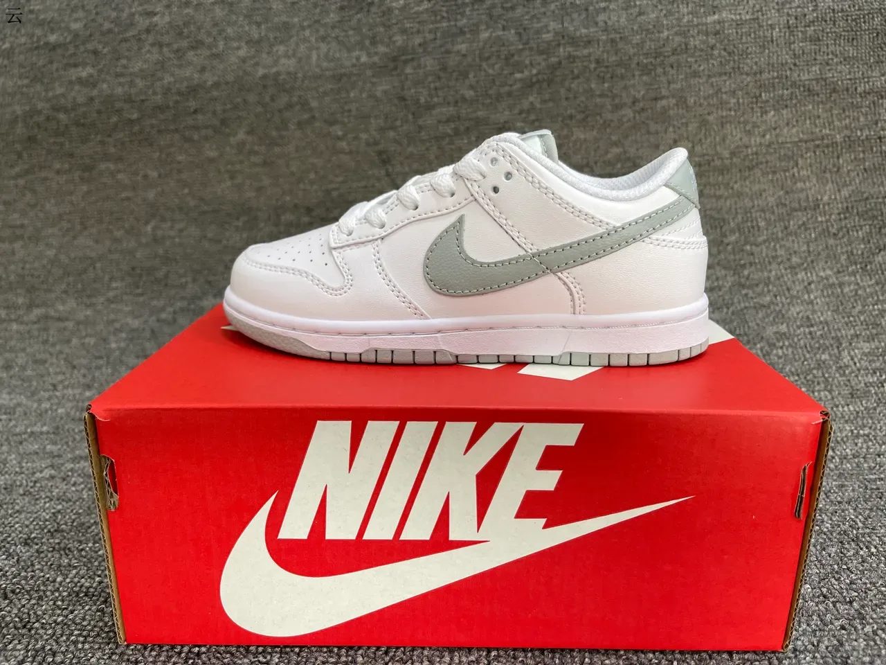 Nike Dunk Low White Royal Blue Lifestyle Sneakers 3