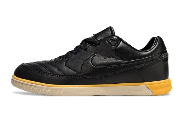 Nike Gato Black Yellow Quilted Leather Upper Low-Top Lace-Up Sneakers 2