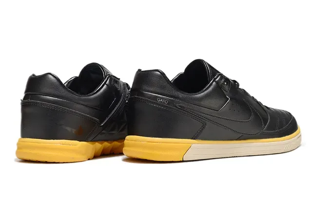 Nike Gato Black Yellow Quilted Leather Upper Low-Top Lace-Up Sneakers 7