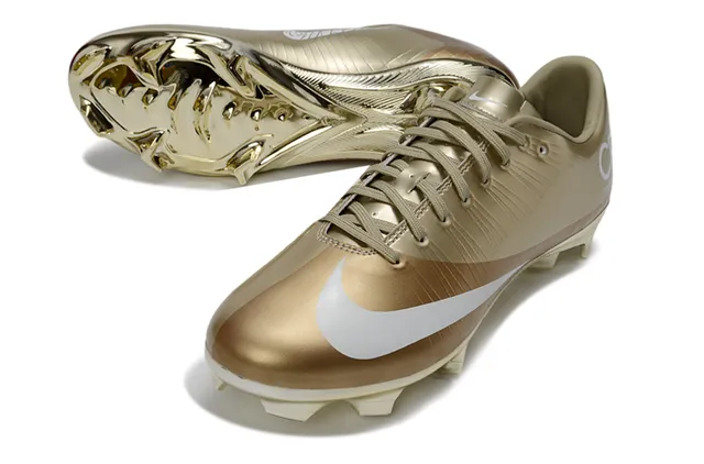 Nike Gold White Metallic Finish Ribbed Synthetic Upper Firm-Ground Soccer Shoes 5