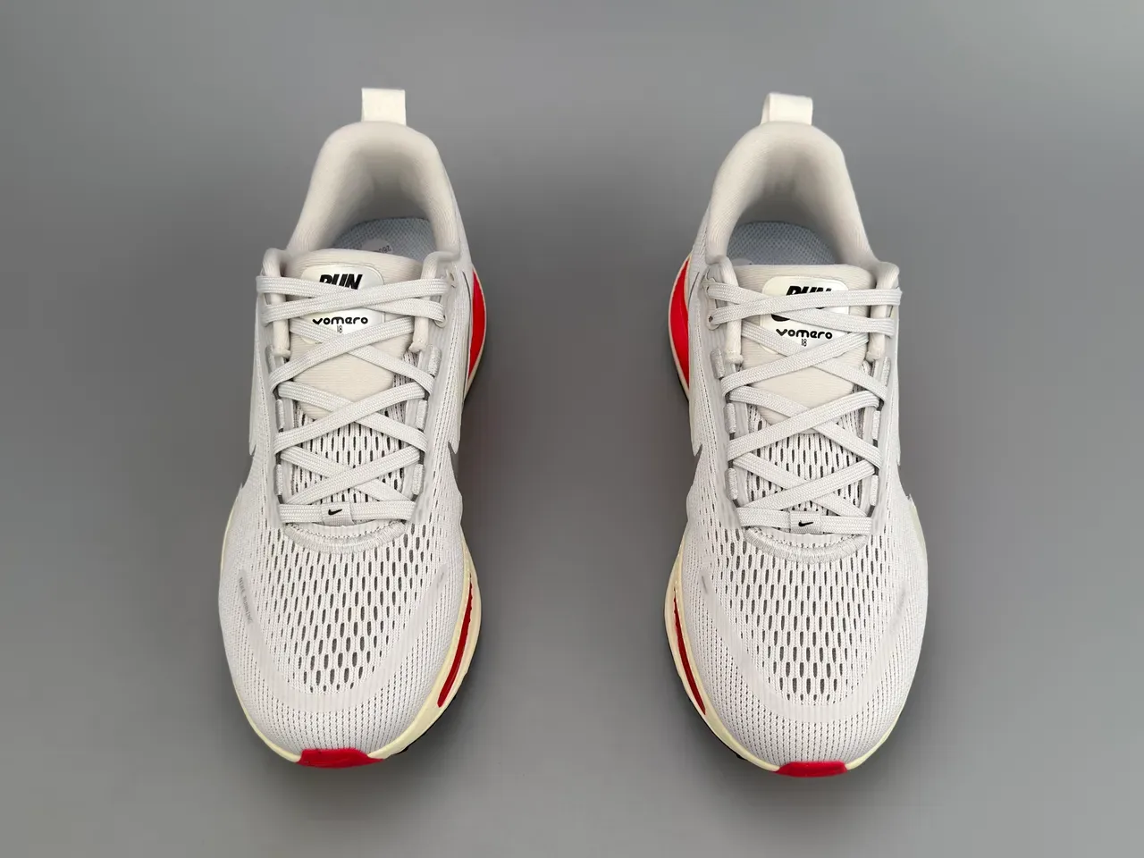 Nike Gray Red Engineered Mesh Upper Visible ZoomX Cushioning Window Running Shoes 6