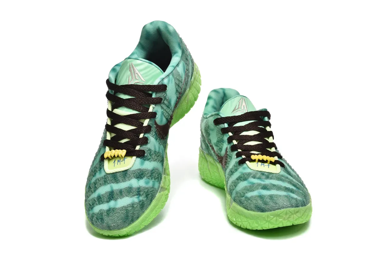 Nike Green Blue Knit Gradient Upper Neon ZoomX Midsole Lifestyle Sneakers 2